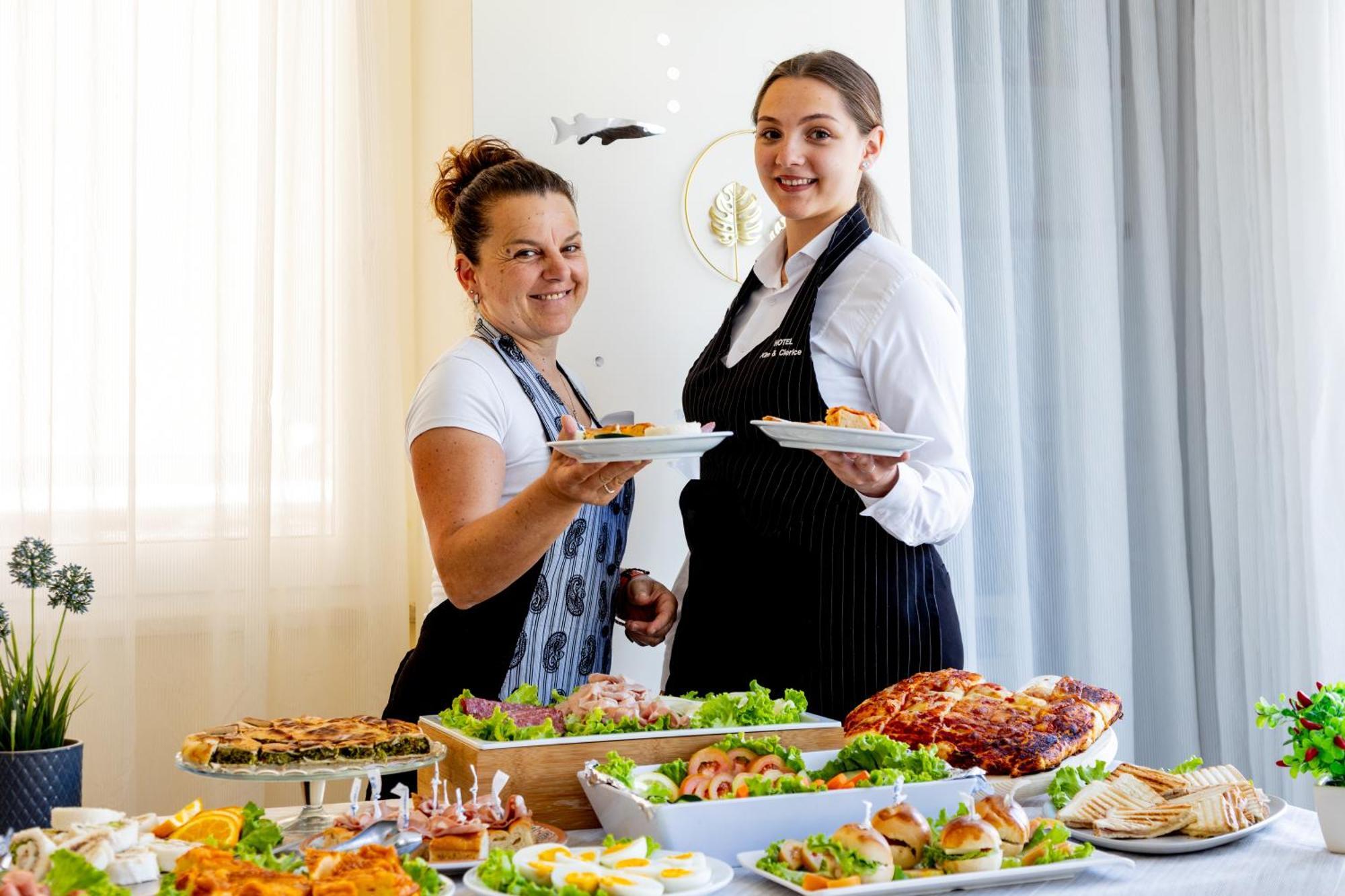 Hotel Kim Римини Экстерьер фото